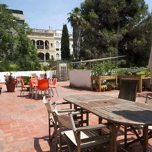 Hostal Residencia Albergue Studio España